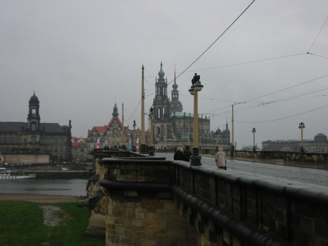 Brücke über die Elbe