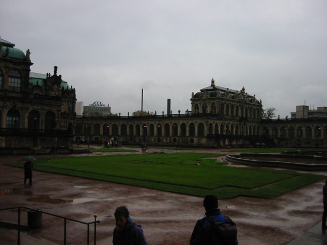 Zwinger bei schlechtem Wetter