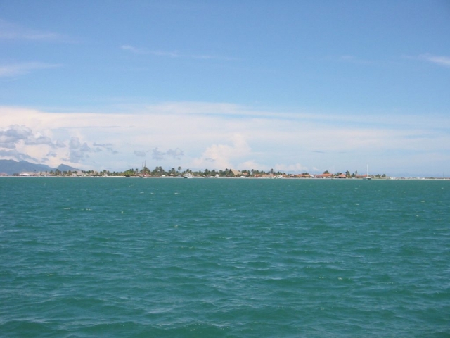 Isla Coche mit ein paar Hütten