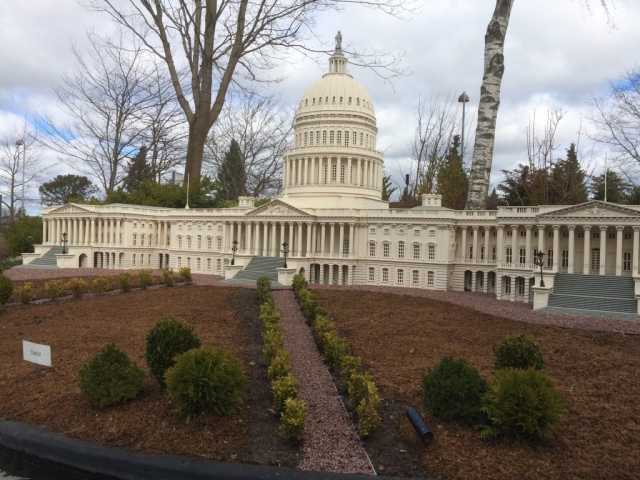 US-Capitol aus Legosteinen in der Komplettansicht
