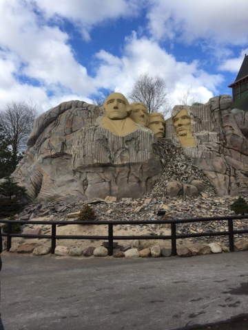 Mount Rushmore in Legonachbildung