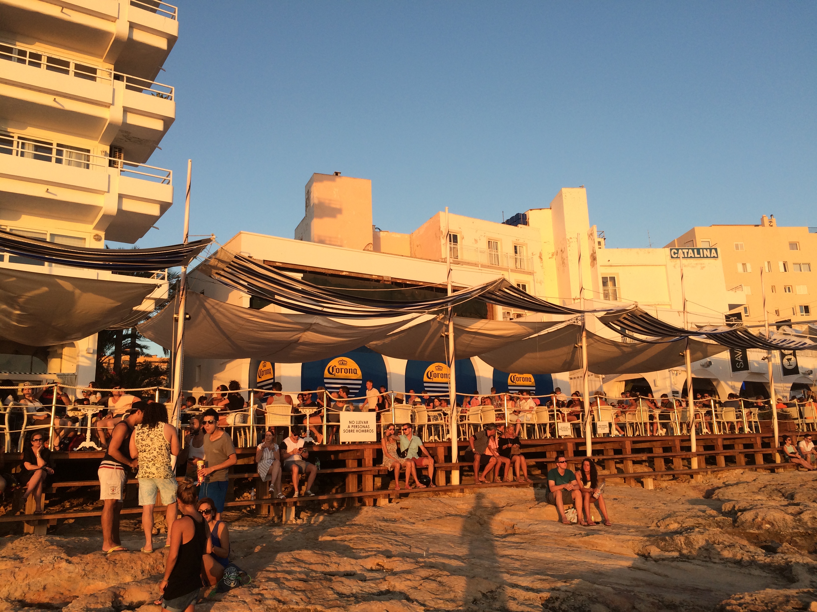 Cafe del Mar zum Sonnenuntergang
