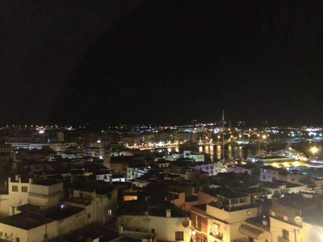 Blick vom Berg auf Dalt Vila
