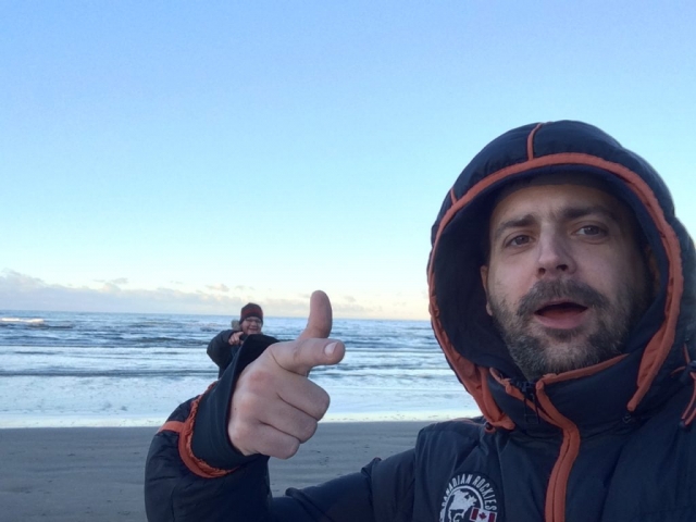 Hier sind wir am Meer... Leider nicht das richtige warme Wetter, sonst hätte man baden können.. ;-)