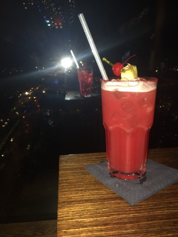 wir haben uns einmal durch die Cocktailkarte getrunken.. :-)