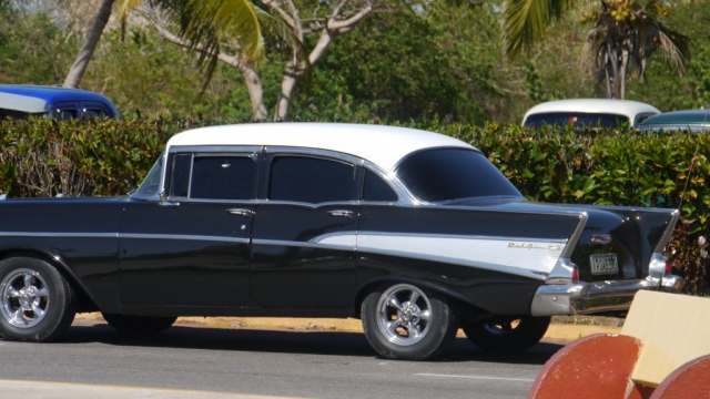 schöner schwarzer Bel Air