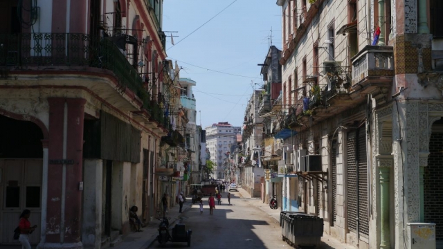 Blick vom Paseo de Martí in eine Seitenstraße